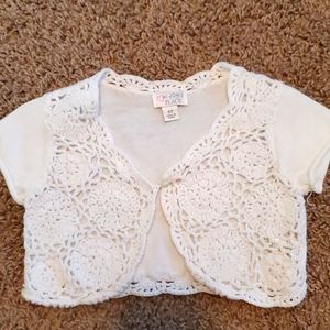Crop cardi with lace applique front
